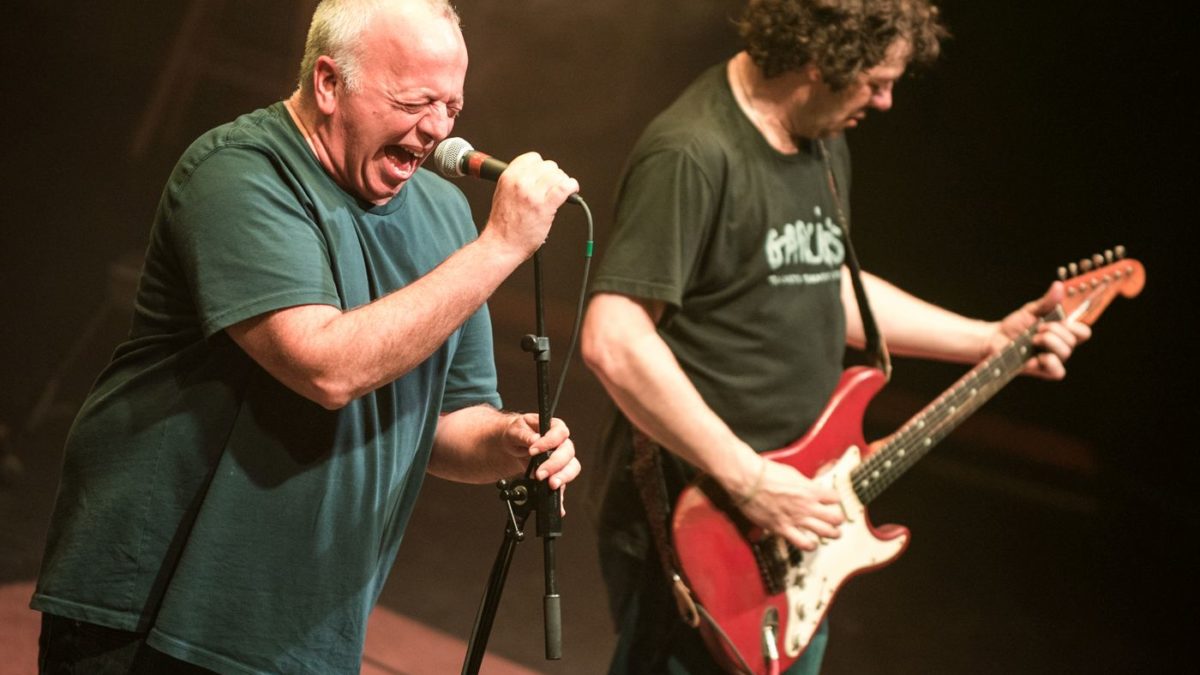 Ween Debuts Original At First Chicago Headlining Show Since 2010