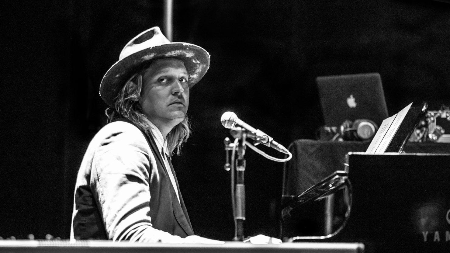 Pitchfork Publishes Account Of 5th Person Alleging Arcade Fire’s Win