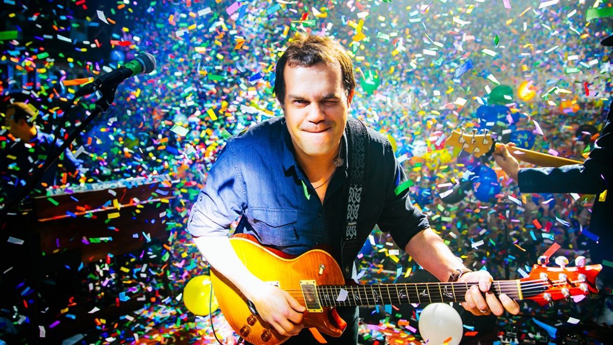 Watch 10 Umphrey's McGee New Year's Eve Videos Featuring Horns