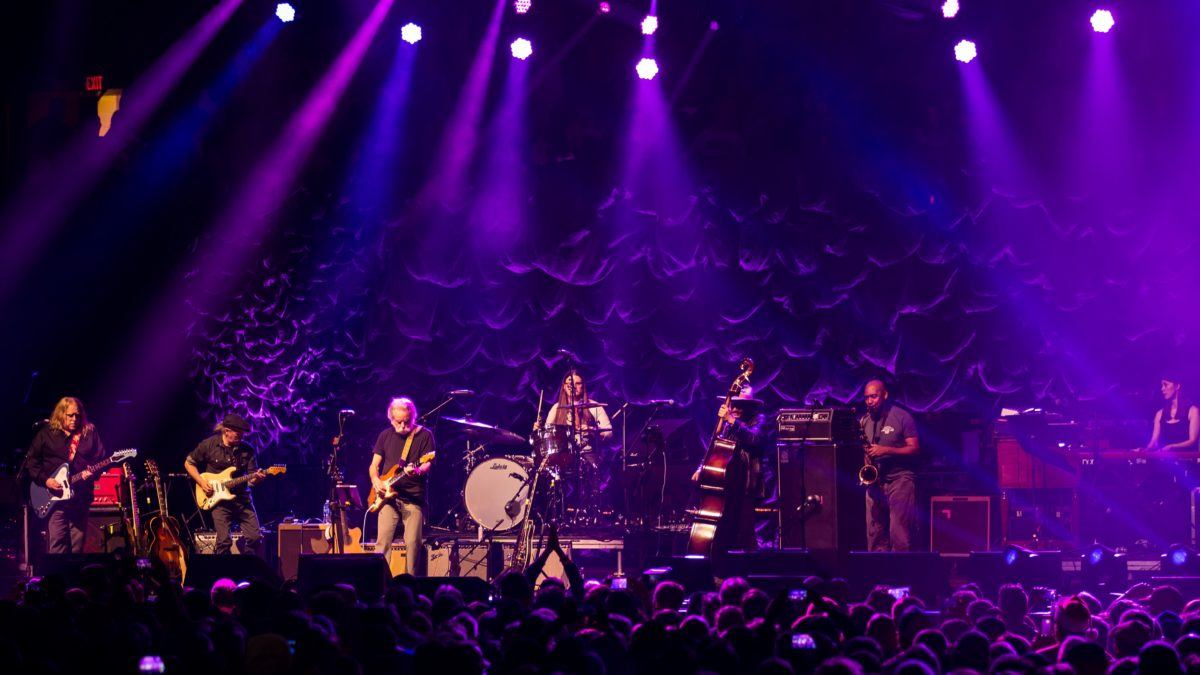 Warren Haynes Hosts 28th Christmas Jam In Asheville - Photos, Videos & Setlists