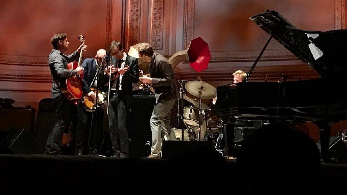 Andrew Bird Covers Neil Young & 'Schoolhouse Rock!' Songs At Guest-Filled Carnegie Hall Show