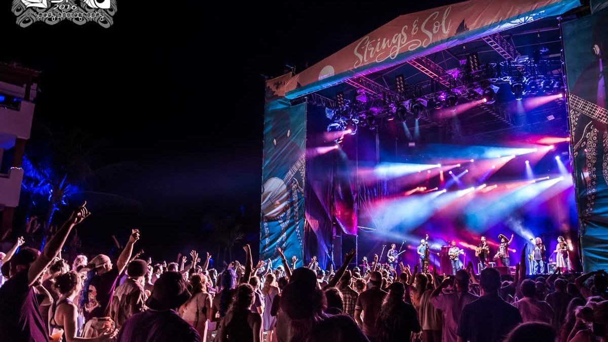 Yonder Mountain String Band Closes Strings & Sol 2016 With Guest-Filled Affair
