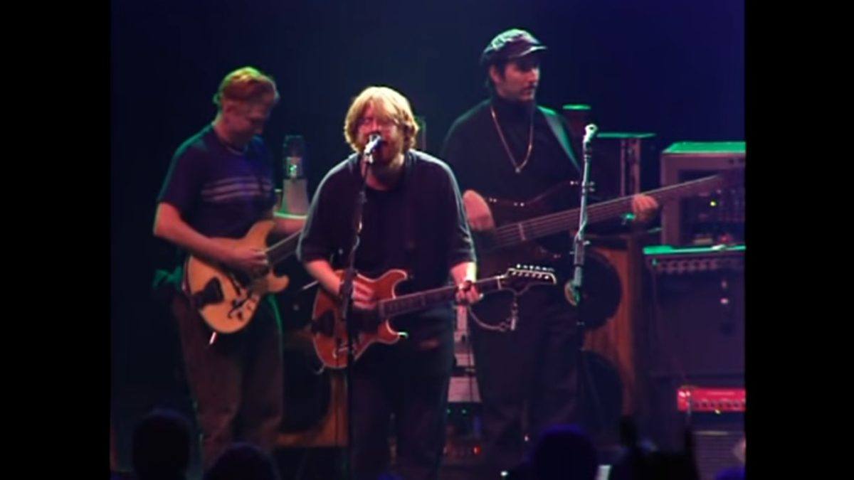 Phish Makes Las Vegas Debut With Help From Les Claypool On This Date In 1996