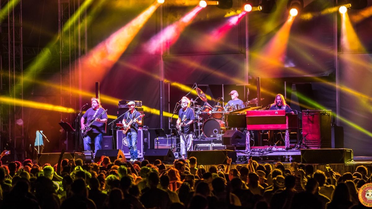 Bill Kreutzmann & Bob Weir Honor Butch Trucks At Los Muertos Con Queso