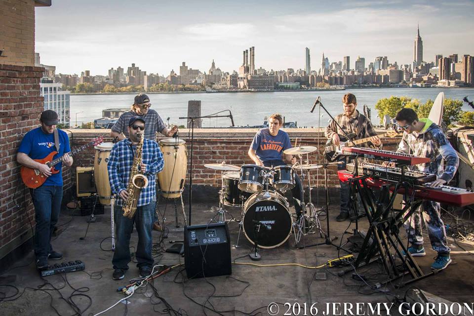 polyvamp-jeremy-gordon-rooftop