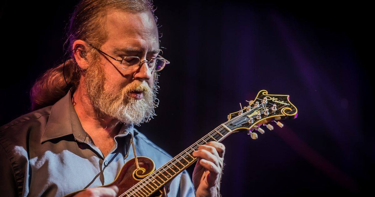 Railroad Earth Rawn Crop 6