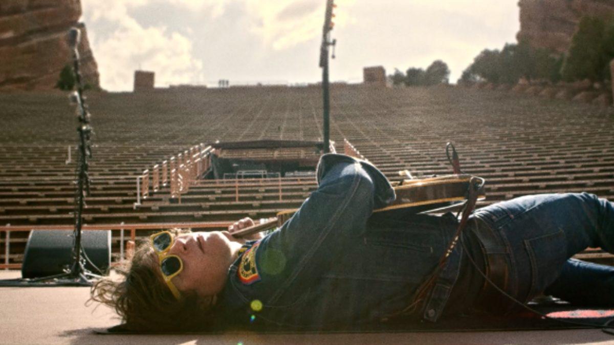 Ryan Adams Covers 'Karma Police' & Announces Apollo Theater Show