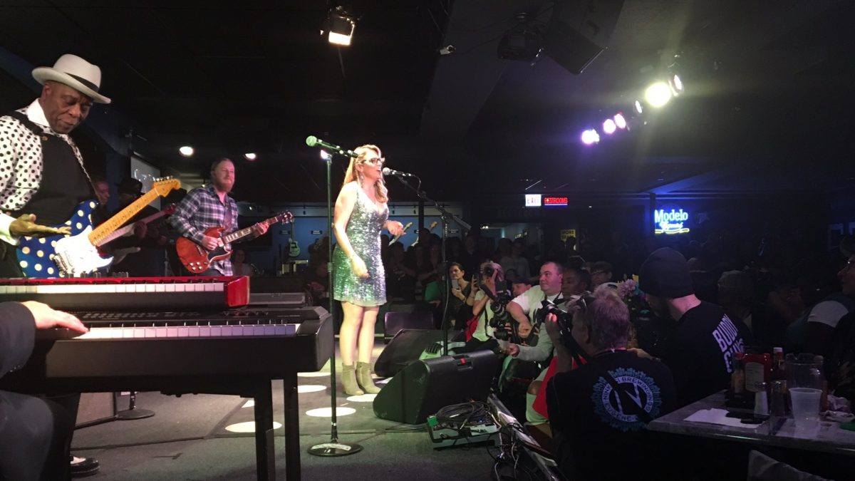 Derek Trucks & Susan Tedeschi Join Buddy Guy In Chicago