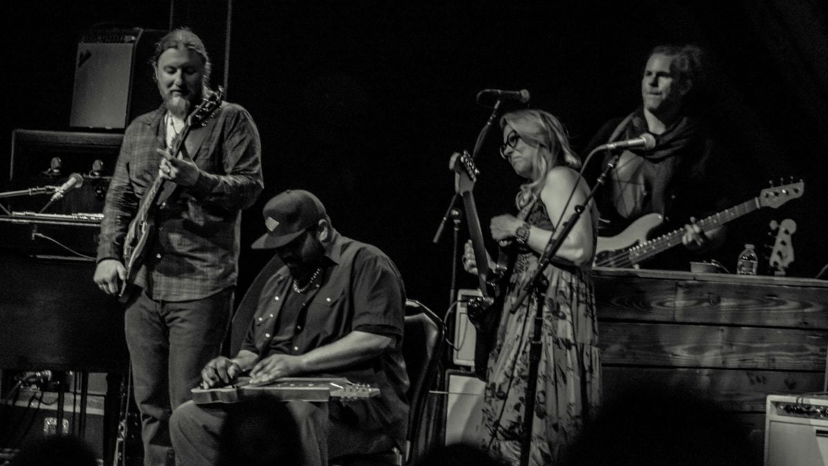Tedeschi Trucks Band Teams With Jake Peavy & The Outsiders In Mobile: Photos & Video