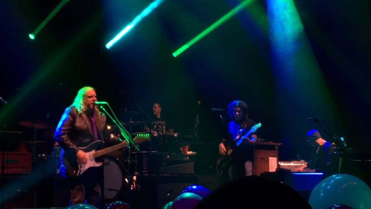 Multi-Cam Video: Gov't Mule Honors Eddie Harsch With Black Crowes Cover