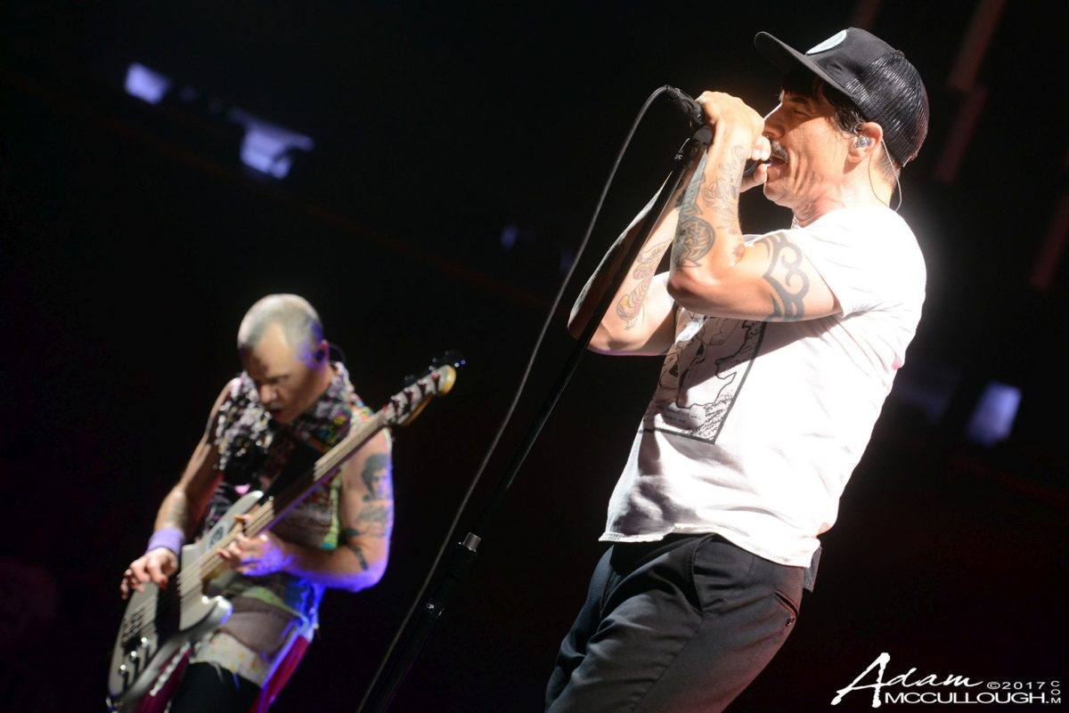 Red Hot Chili Peppers MSG McCullough