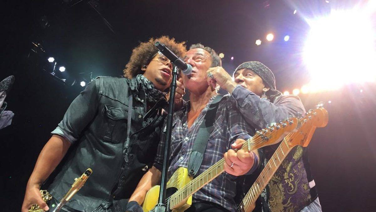 Bruce Springsteen Offers Tour Debuts & Bust-Out In Brisbane