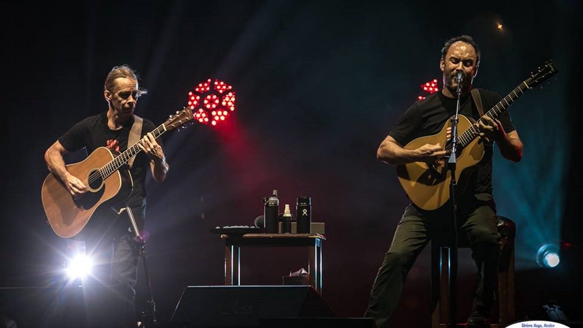 Dave Matthews & Tim Reynolds Play Bust Outs & Debuts At Riviera Maya Concert