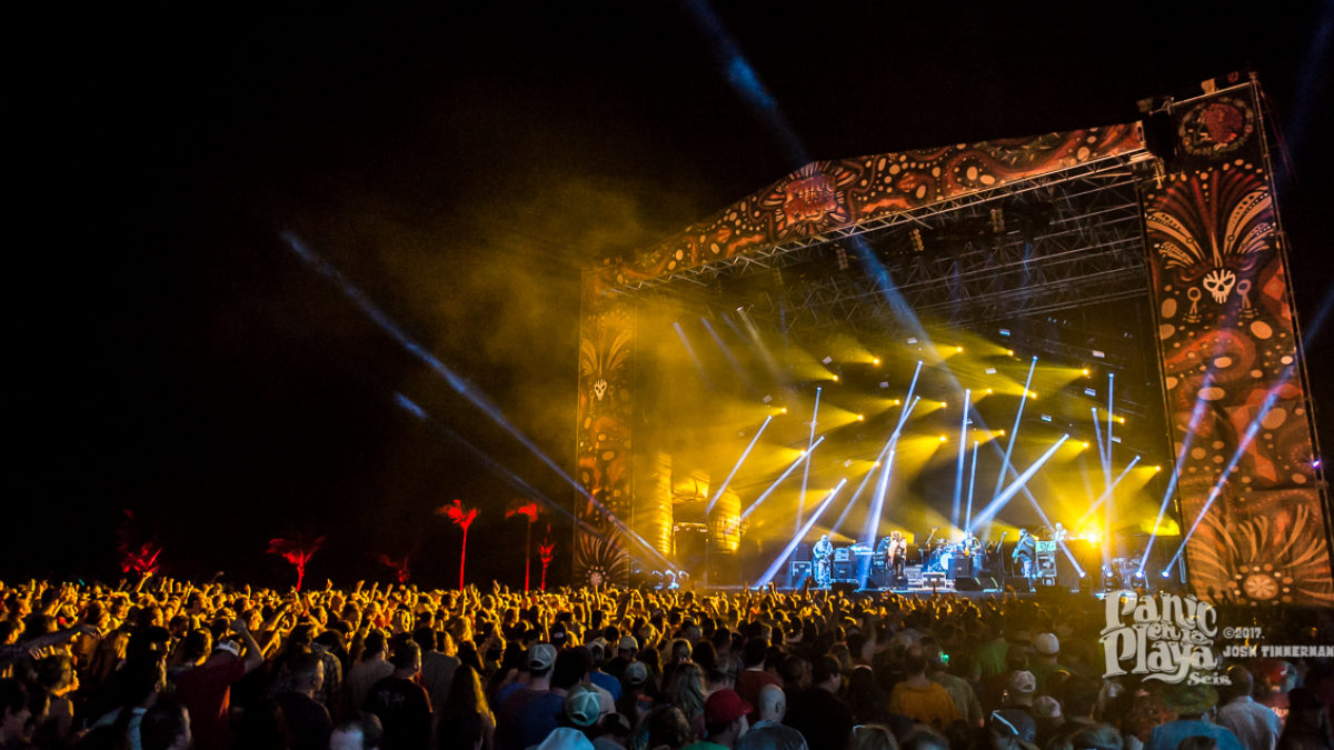Widespread Panic Begins Panic En La Playa Seis - Photos & Setlist