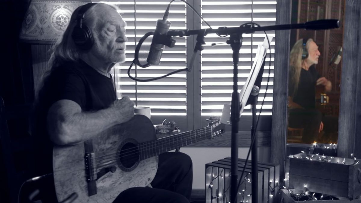 Willie Nelson Shares ‘A Woman's Love’ Video
