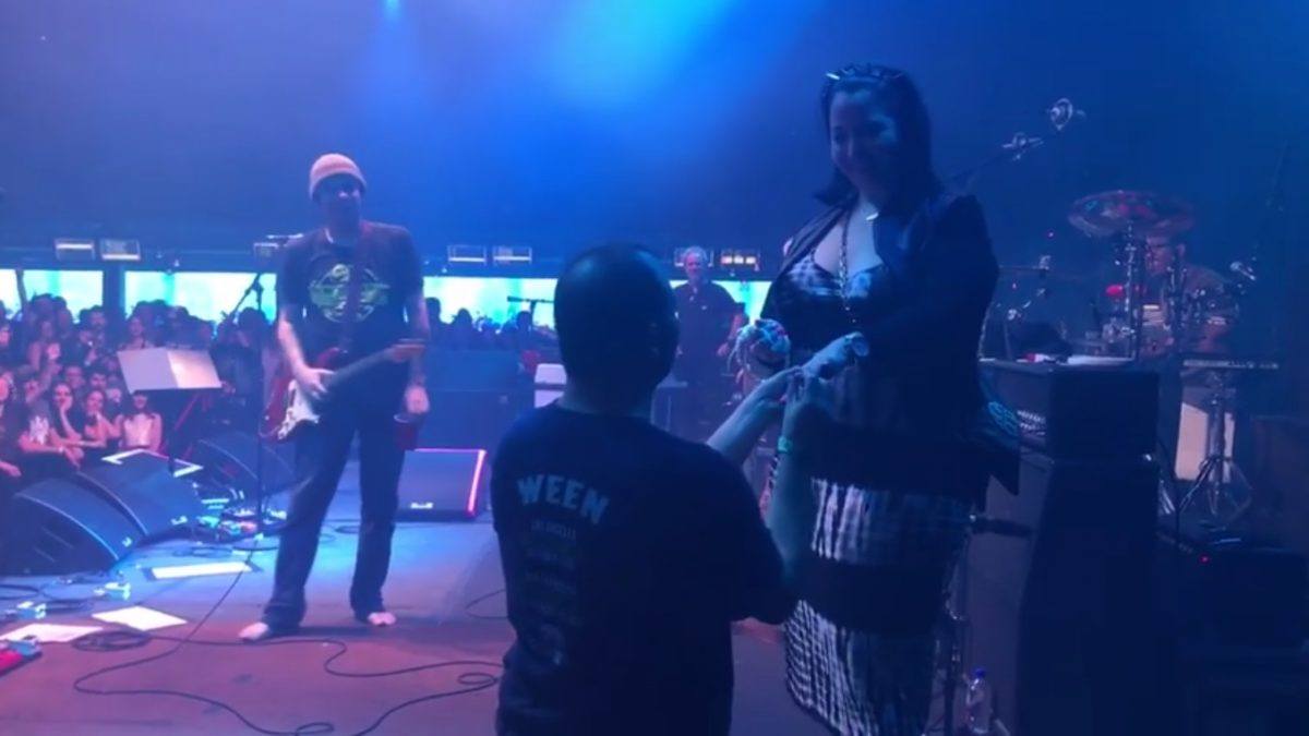 Ween Las Vegas Finale Includes Nearly Disastrous Wedding Proposal
