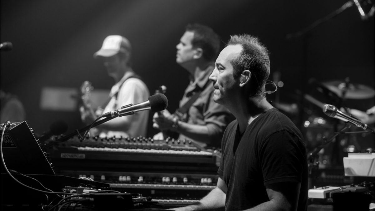 [UPDATED] Umphrey's McGee Honors Chris Cornell In Norfolk