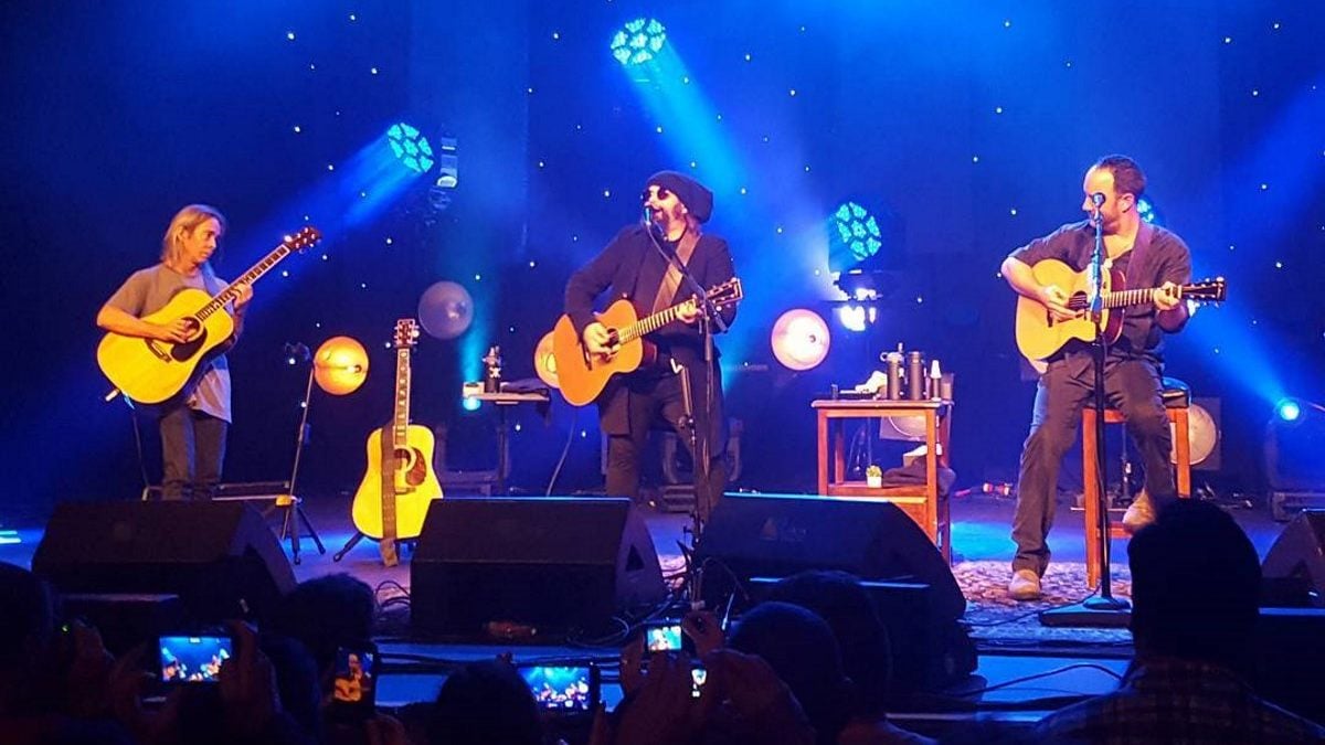 Carlos Varela Guests With Dave Matthews & Tim Reynolds In Dublin