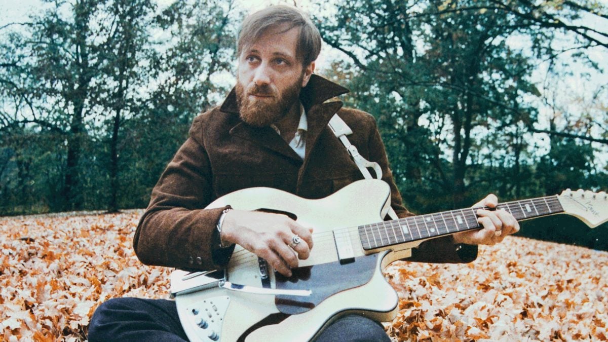 Dan Auerbach Announces New Album & Shares Single