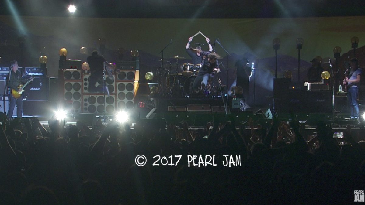Pearl Jam Shares '25 Years Of Alive' Montage