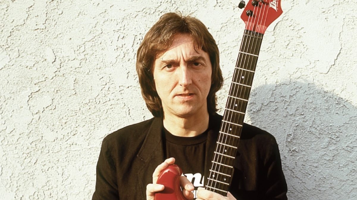 Guitarist Allan Holdsworth 1945 - 2017