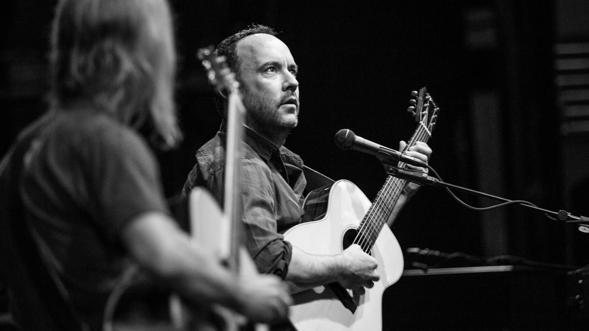Dave Matthews & Tim Reynolds Fit 4 Tour Debuts Into Holmdel Show