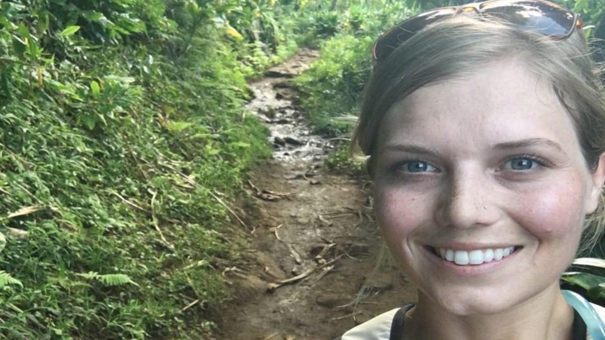 Jennifer Mydland Makes Her Live Debut In Lafayette