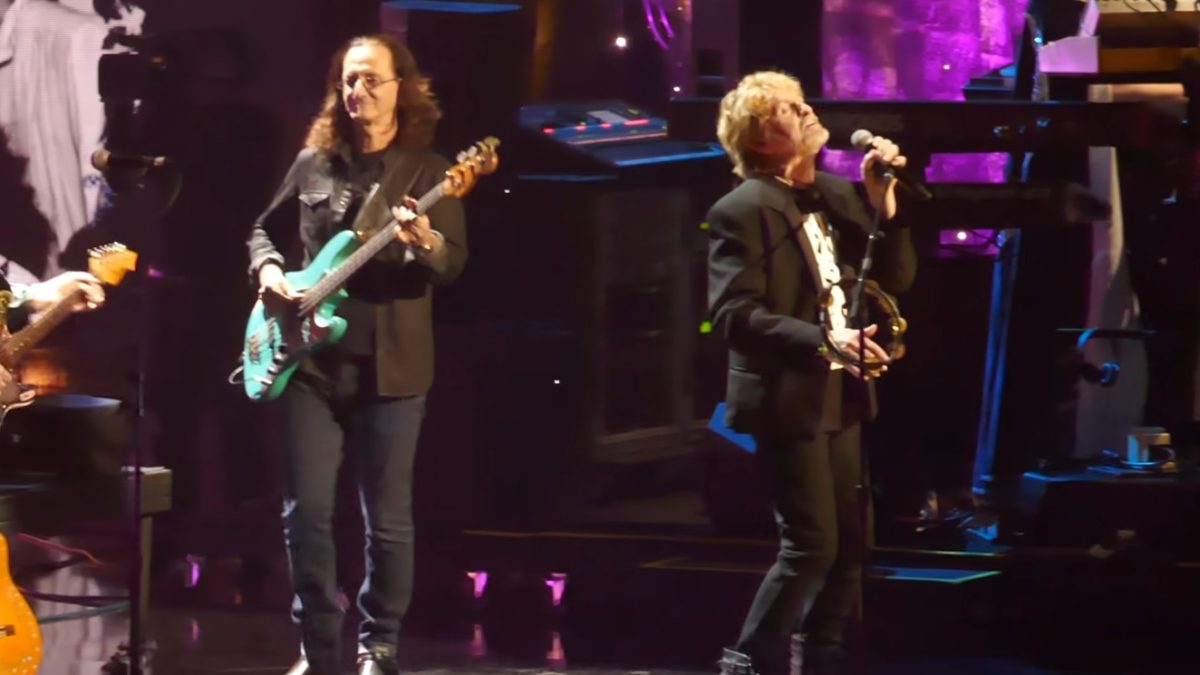 YES, Journey, Pearl Jam & More Join Rock & Roll Hall Of Fame