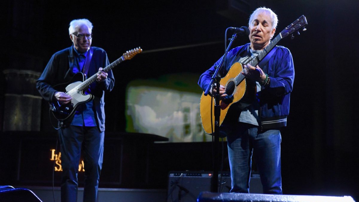 Paul Simon Talks New Album Of Old Songs & Performs With Bill Frisell On 'Late Show'