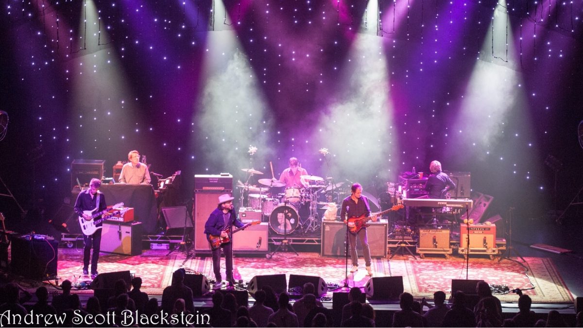 Wilco Announces Live Band Karaoke At Solid Sound Festival