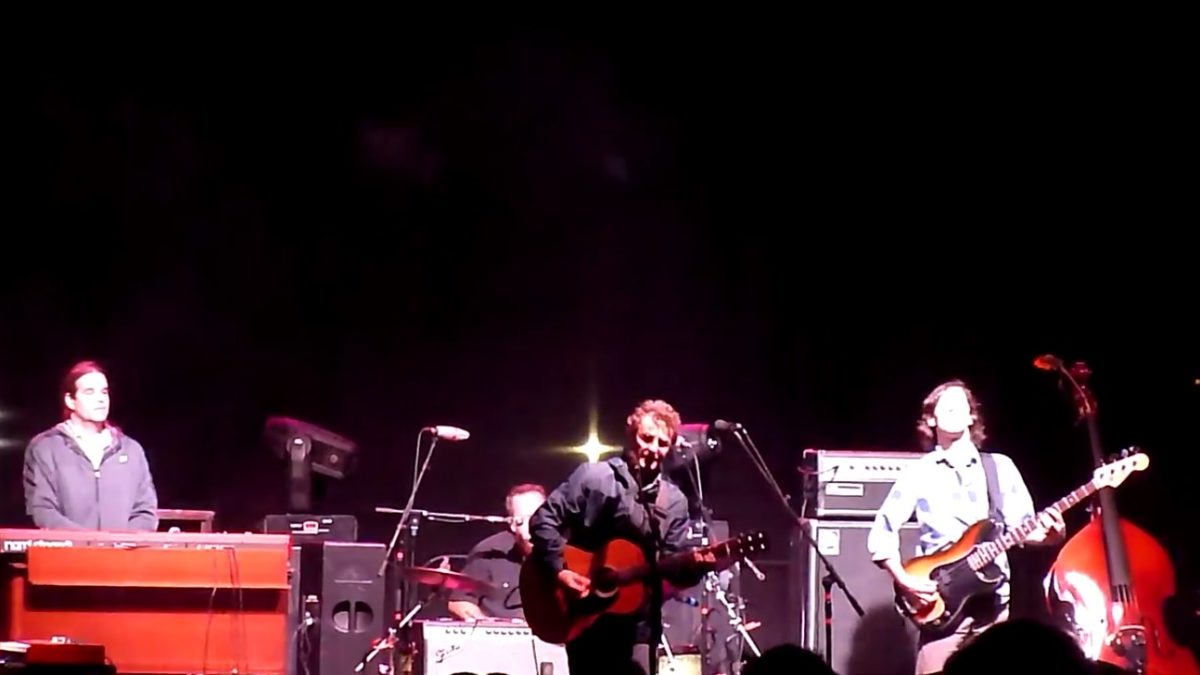 Full Set Audio: Matt Slocum Accompanies Railroad Earth In Kansas City