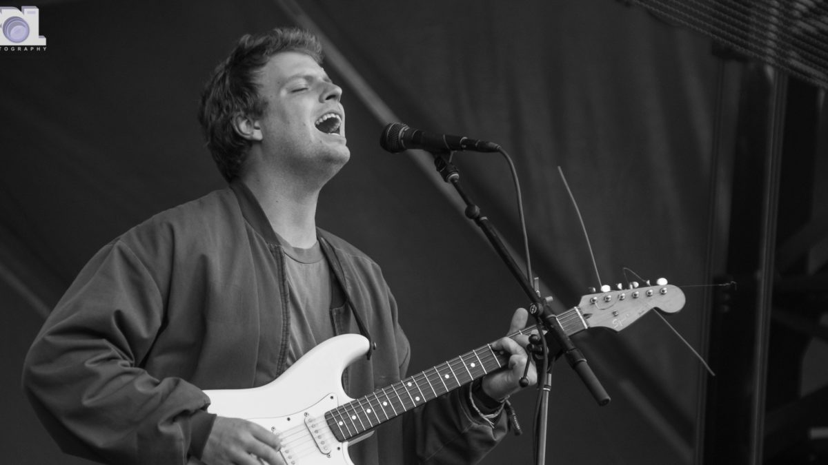 Mac DeMarco Announces 2019 North American Tour & Confirms New Album