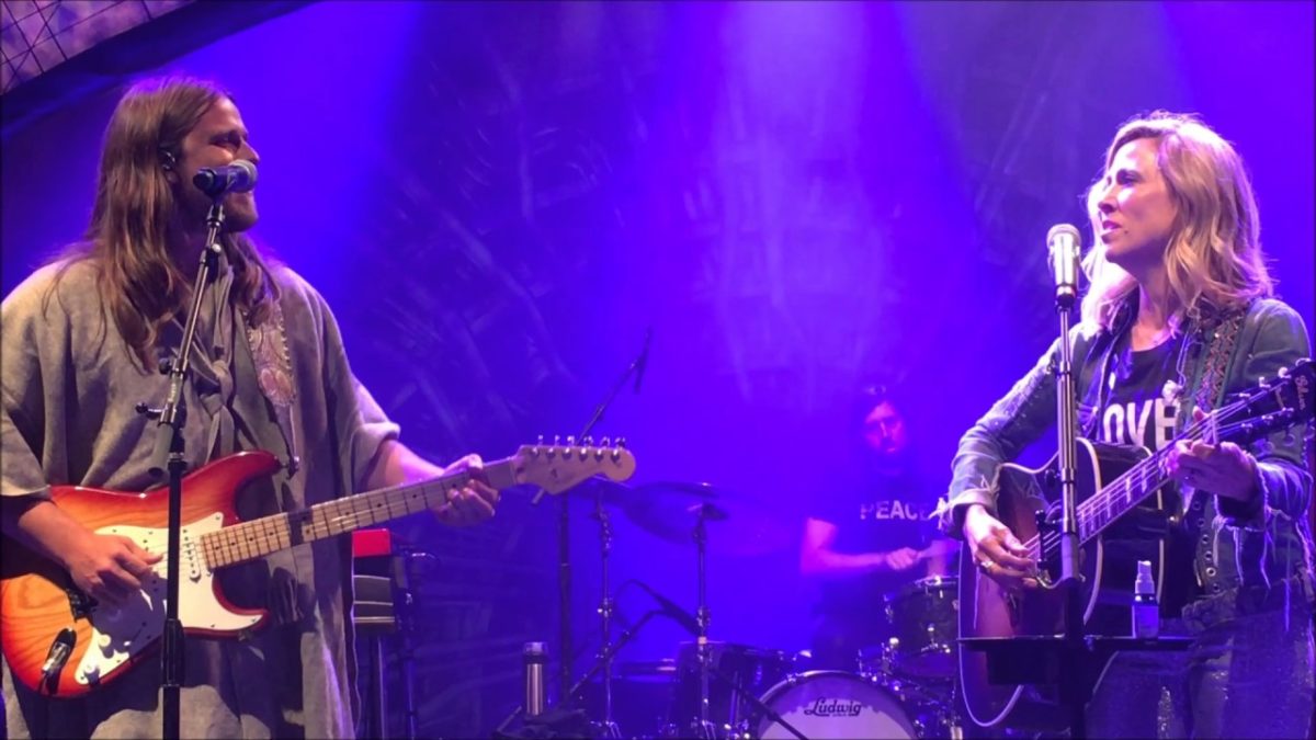 Sheryl Crow Welcomes Lukas Nelson For Allman Brothers Cover In Virginia