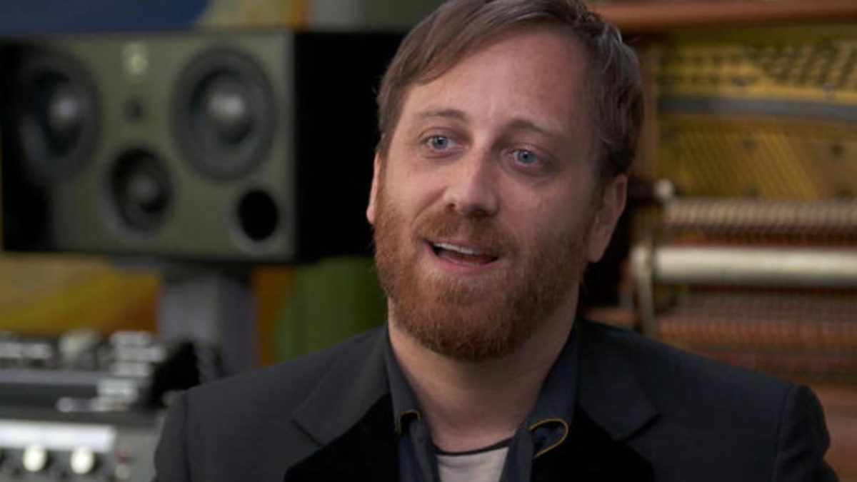 Dan Auerbach Appears On CBS ‘Saturday Sessions’