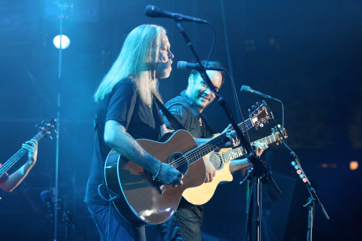 gregg dave matthews twitter