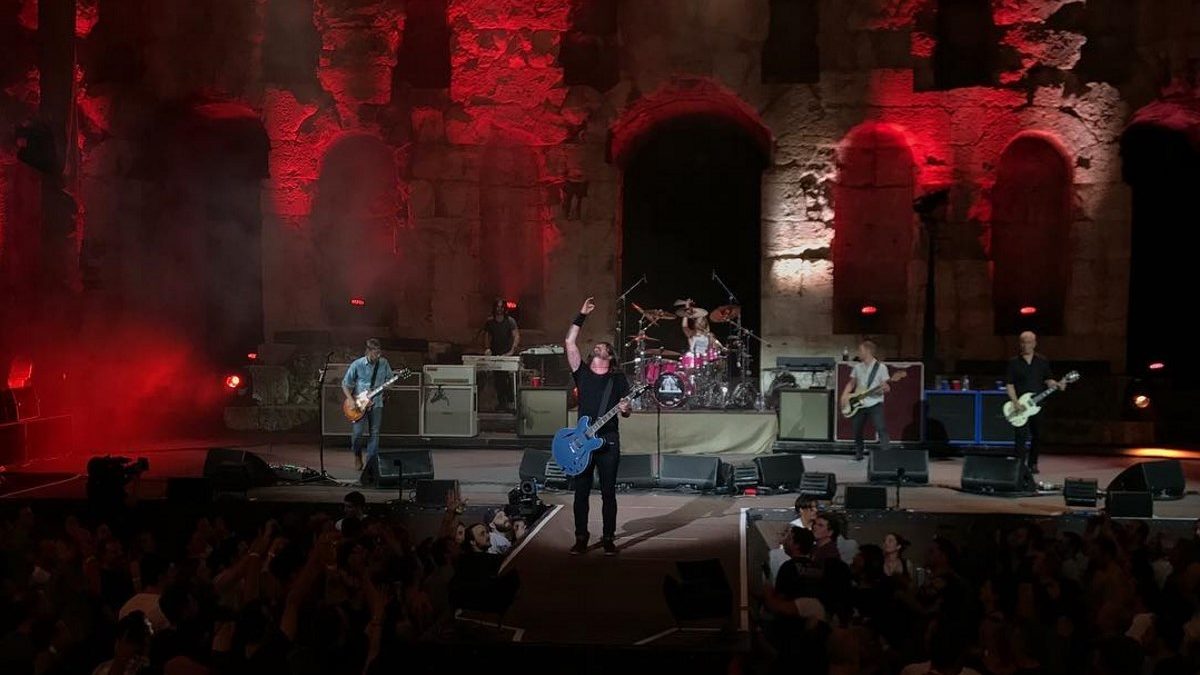Foo Fighters Debut New Song 'Arrows' At The Acropolis