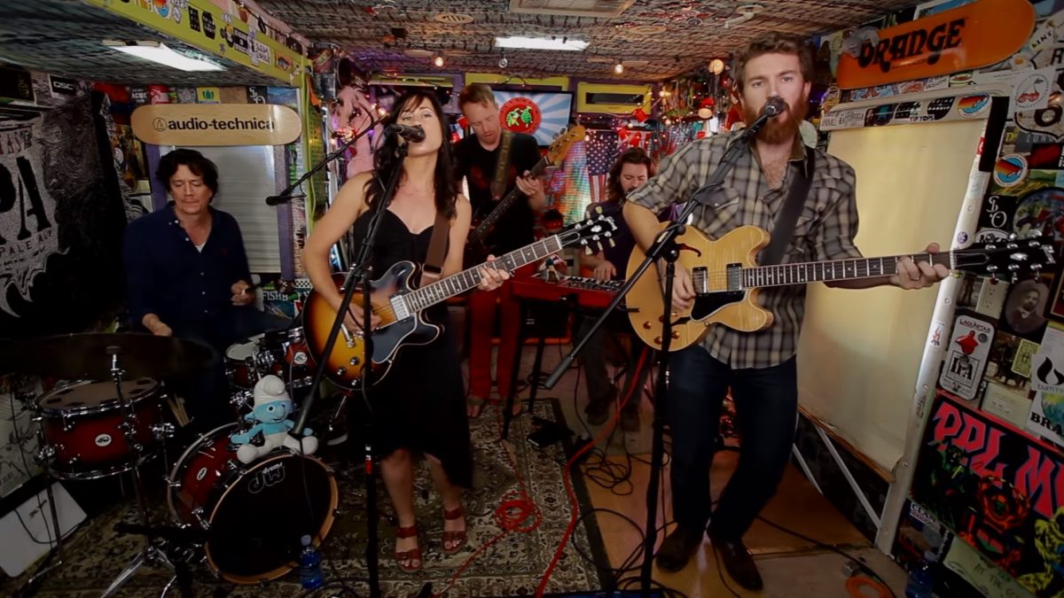 Midnight North Plays For ‘Jam In The Van’