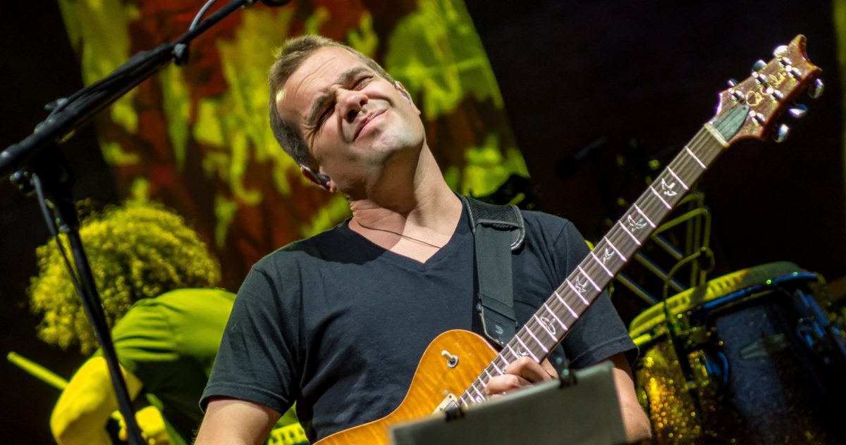 Umphrey's Bayliss Red Rocks Williams Crop 2
