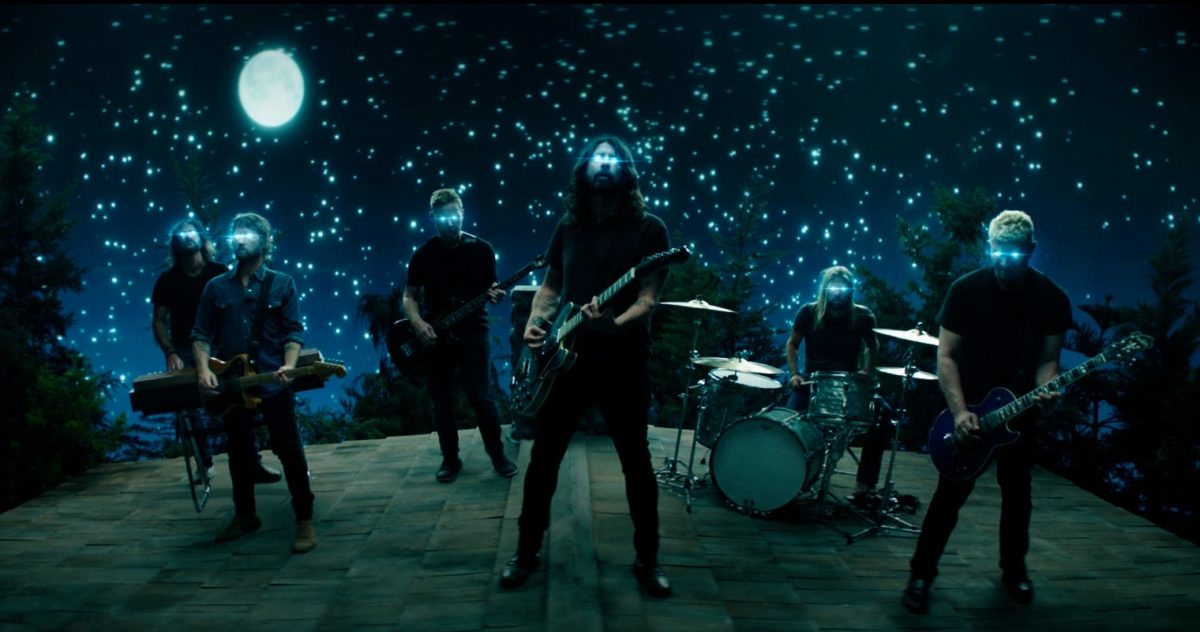 Foo Fighters Neighboorhood Crop 2
