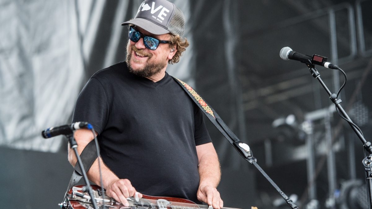 To Feel The Weight Of What We Do: Anders Beck On Greensky Bluegrass, Finding Gratitude & More