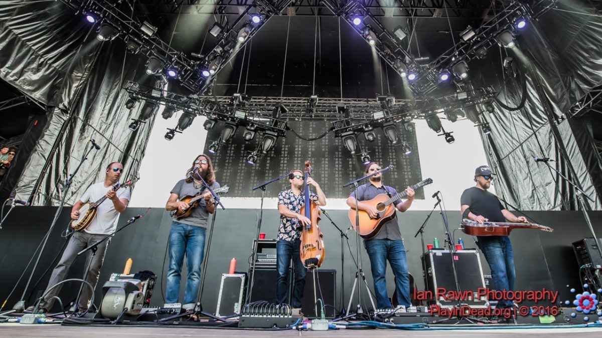 Watch 5 Greensky Bluegrass Festival Sets