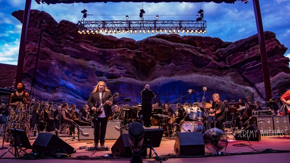 Going Symphonic: 5 Guitarists Performing With Orchestras