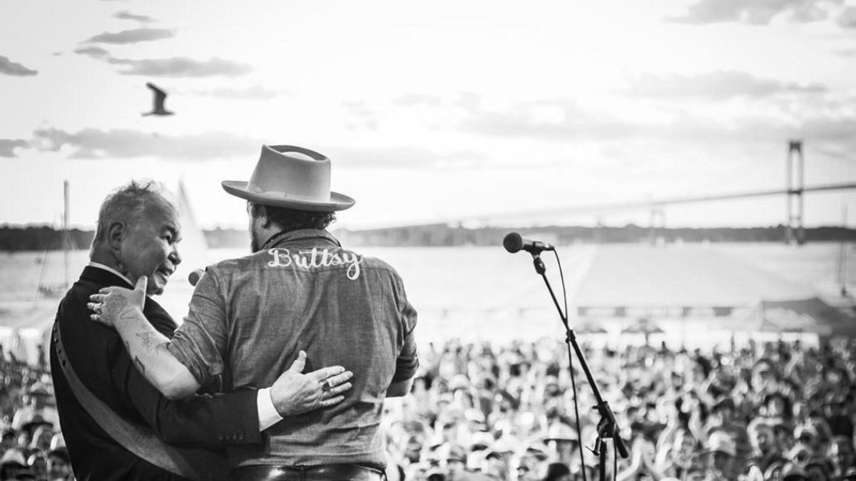 Newport Folk Festival Shares Guest-Filled John Prine 2017 Performance