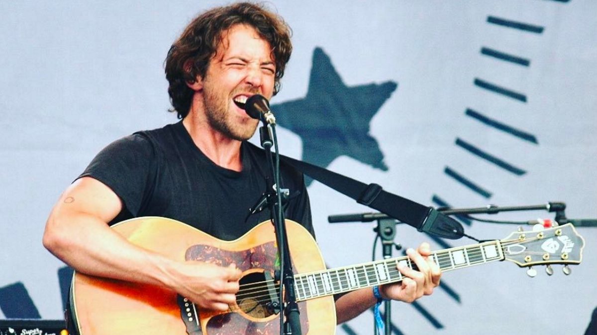 Official Audio: Fleet Foxes Perform At 2017 Newport Folk Festival