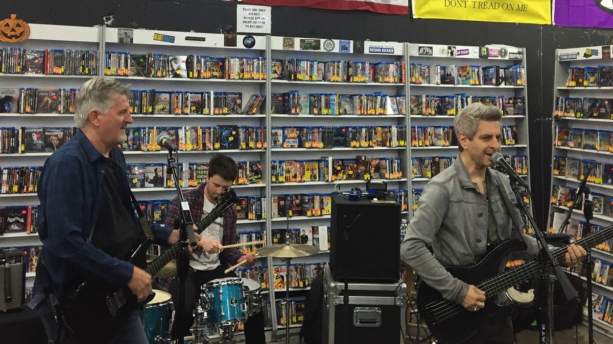 Mike Gordon Plays In-Store At The Sound Garden In Syracuse