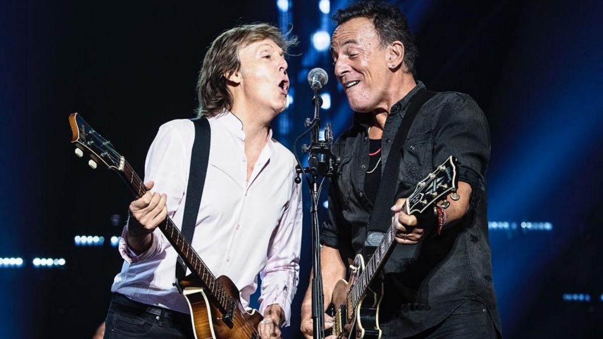 Paul McCartney Welcomes Bruce Springsteen at Madison Square Garden