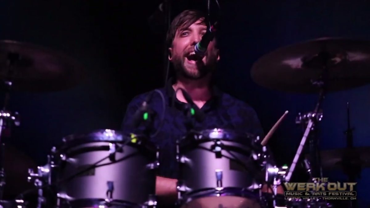 Pro-Shot Video: The Werks Cover Doobie Brothers At 2017 Werk Out Festival