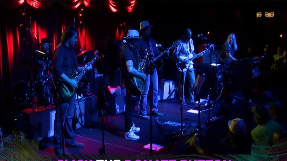 Pro-Shot Video: Jackie Greene Leads All-Star Grateful Dead Tribute At Brooklyn Bowl