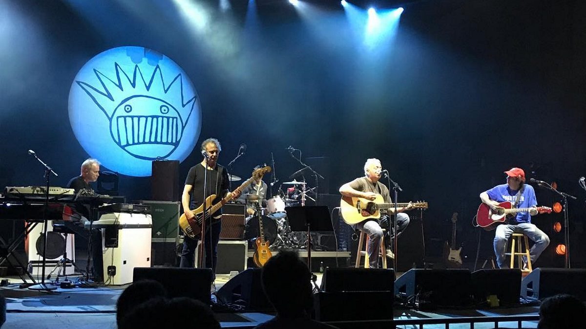 Ween Goes Acoustic & Busts Out ELP Cover In Nebraska