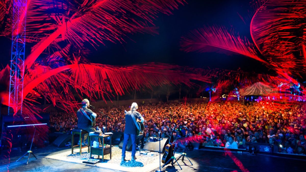 Dave Matthews & Tim Reynolds Announce Additional Riviera Maya Acts & Share 'Dodo' Video